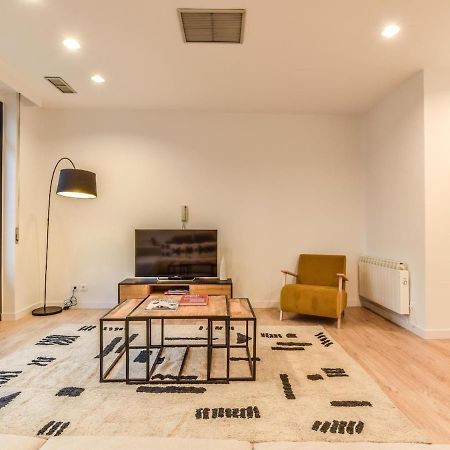 Apartamento En Plaza De Canalejas Apartment Madrid Ngoại thất bức ảnh