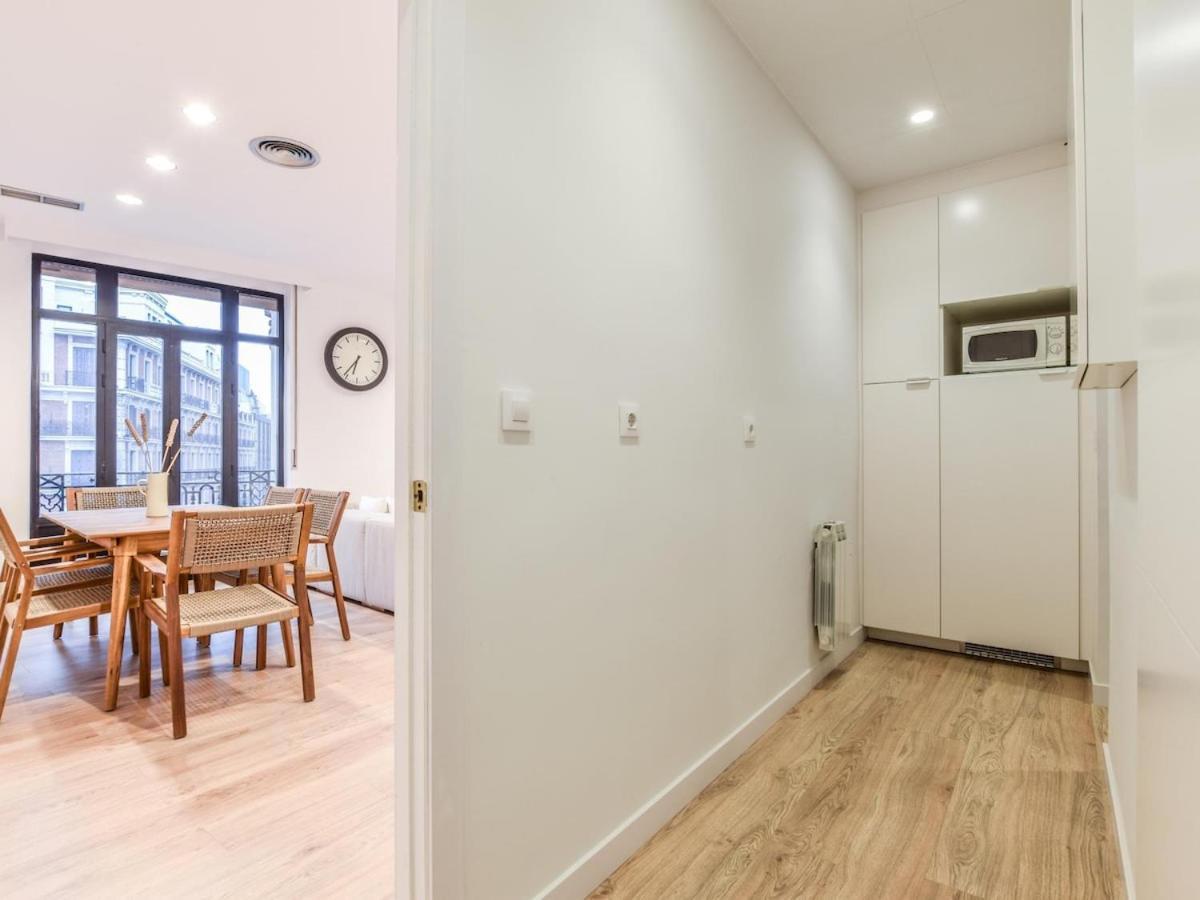Apartamento En Plaza De Canalejas Apartment Madrid Ngoại thất bức ảnh