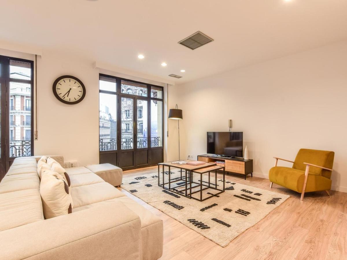 Apartamento En Plaza De Canalejas Apartment Madrid Ngoại thất bức ảnh