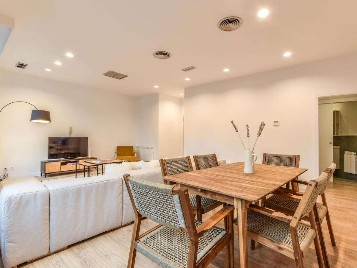 Apartamento En Plaza De Canalejas Apartment Madrid Ngoại thất bức ảnh