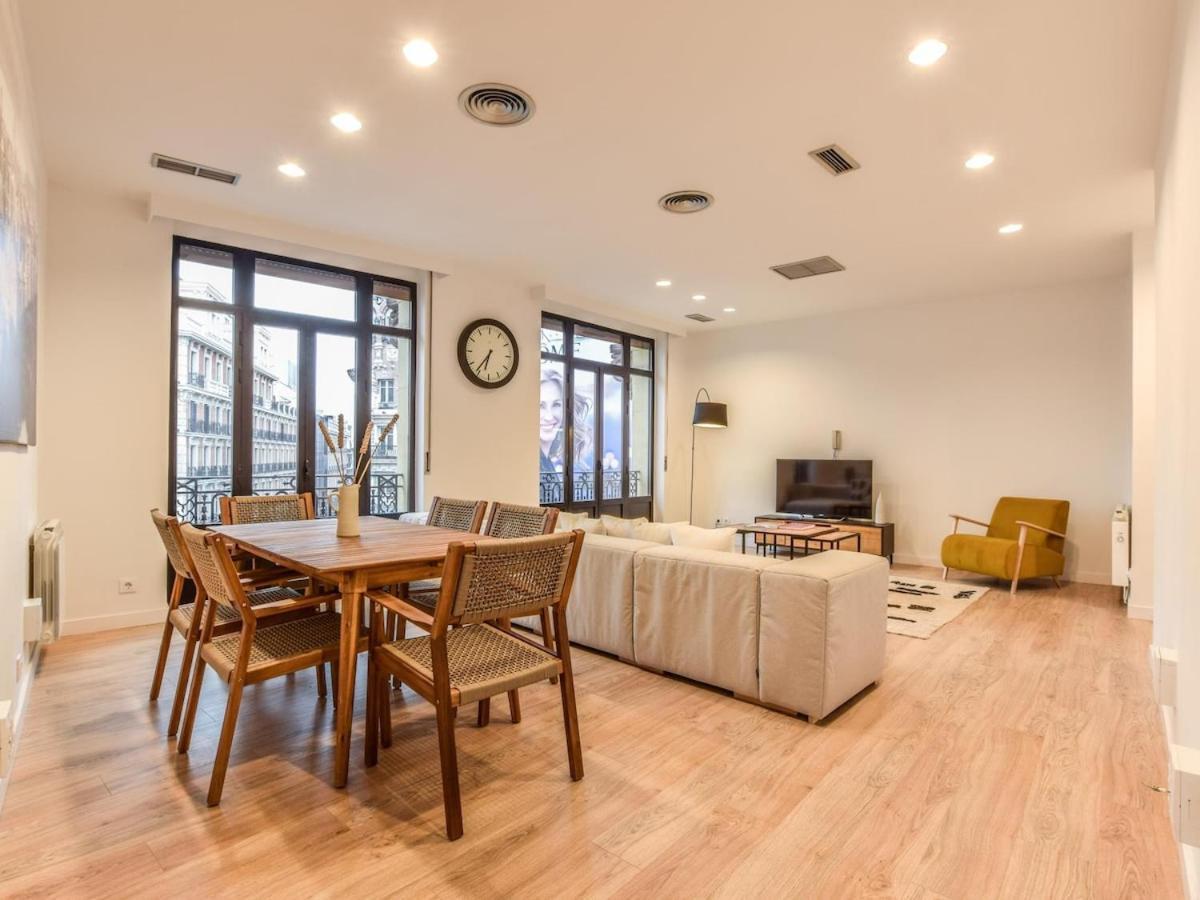 Apartamento En Plaza De Canalejas Apartment Madrid Ngoại thất bức ảnh